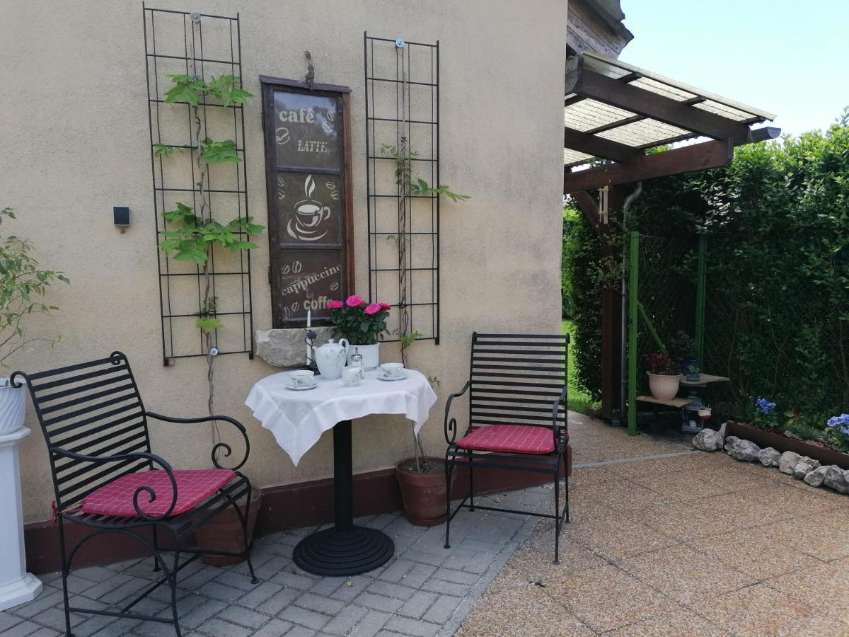 Marianna Apartman Gyenesdias Bagian luar foto