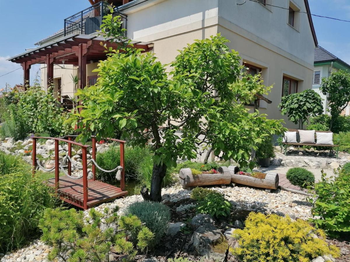 Marianna Apartman Gyenesdias Bagian luar foto