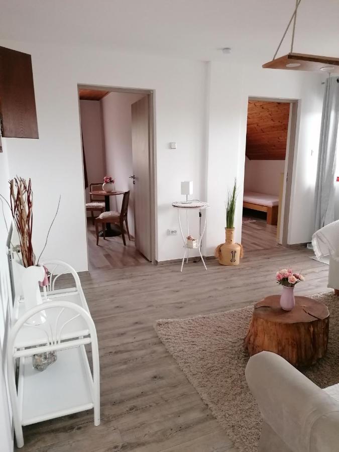 Marianna Apartman Gyenesdias Bagian luar foto