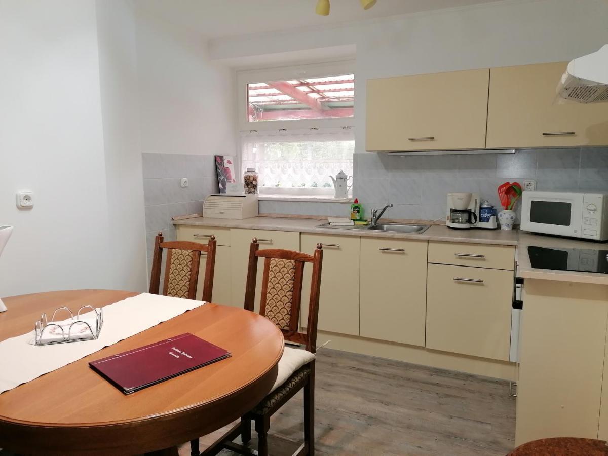 Marianna Apartman Gyenesdias Bagian luar foto